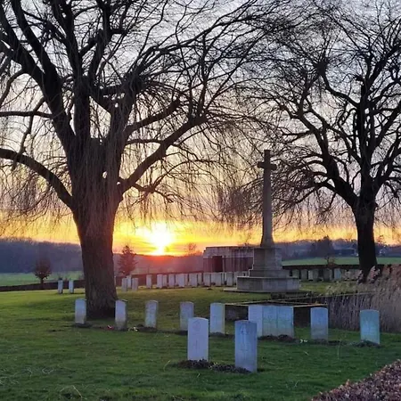 Cozy In Ploegsteert With A Garden