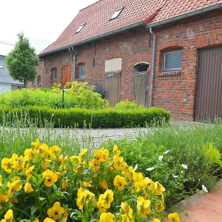 Spacious Family Home Le Bizet