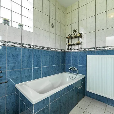 Spacious Family Casa de Férias Le Bizet