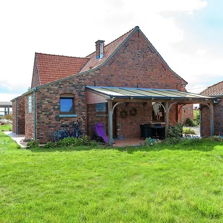 Cozy In Ploegsteert With A Garden