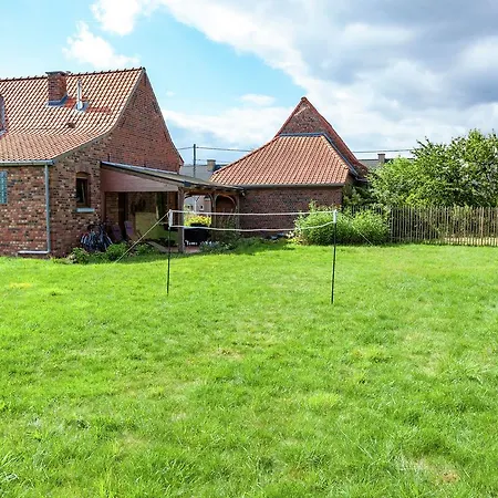 度假居 Cozy In Ploegsteert With A Garden Le Bizet