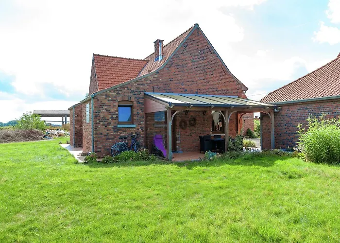Spacious Family Home * Le Bizet