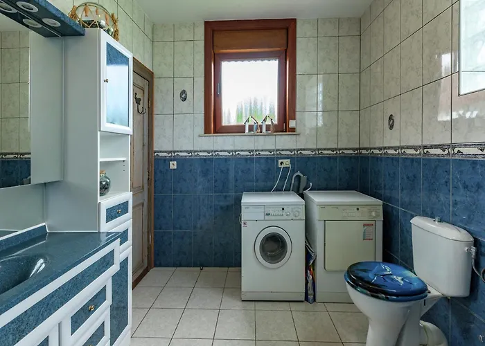 Holiday home Spacious Family Home Le Bizet